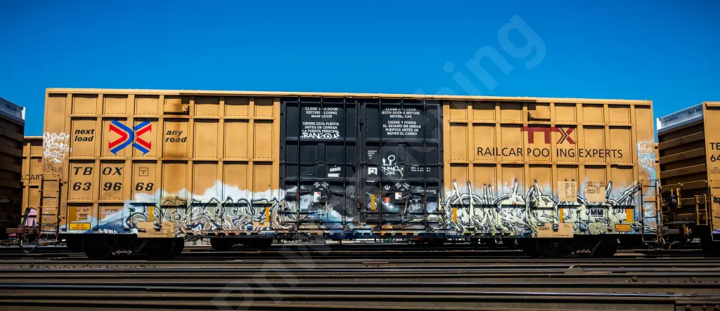 TBOX639668 - NORTH-AMERICA
