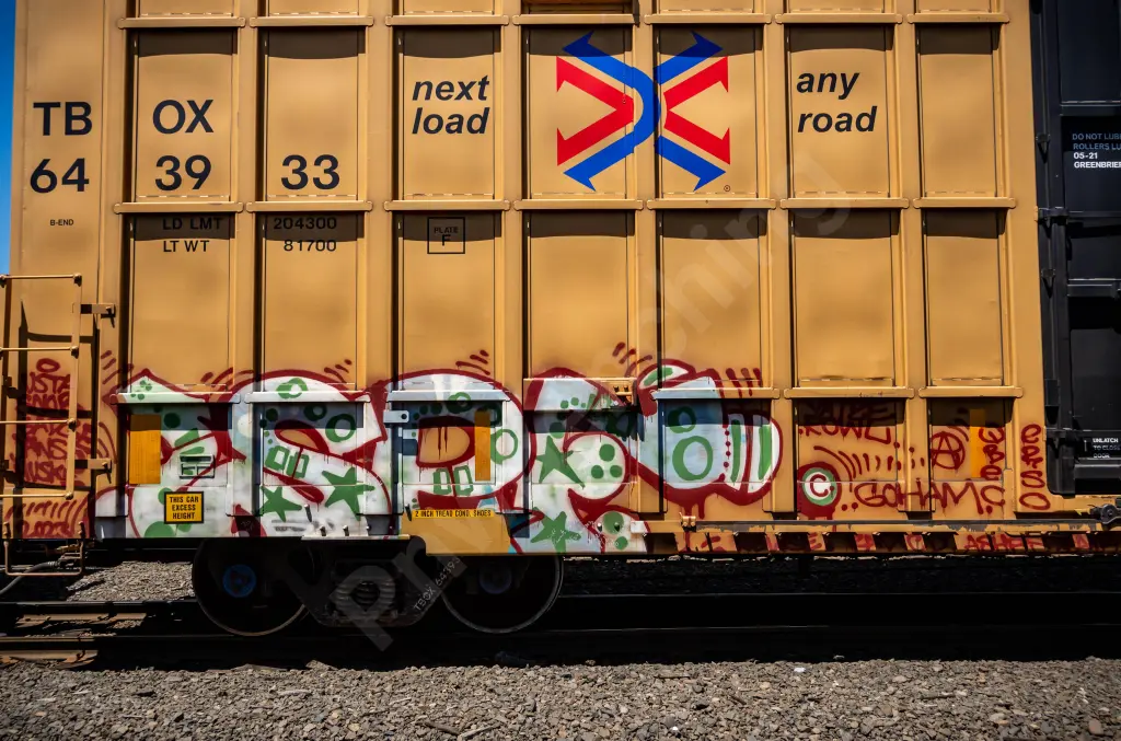 TBOX643933 - NORTH-AMERICA
