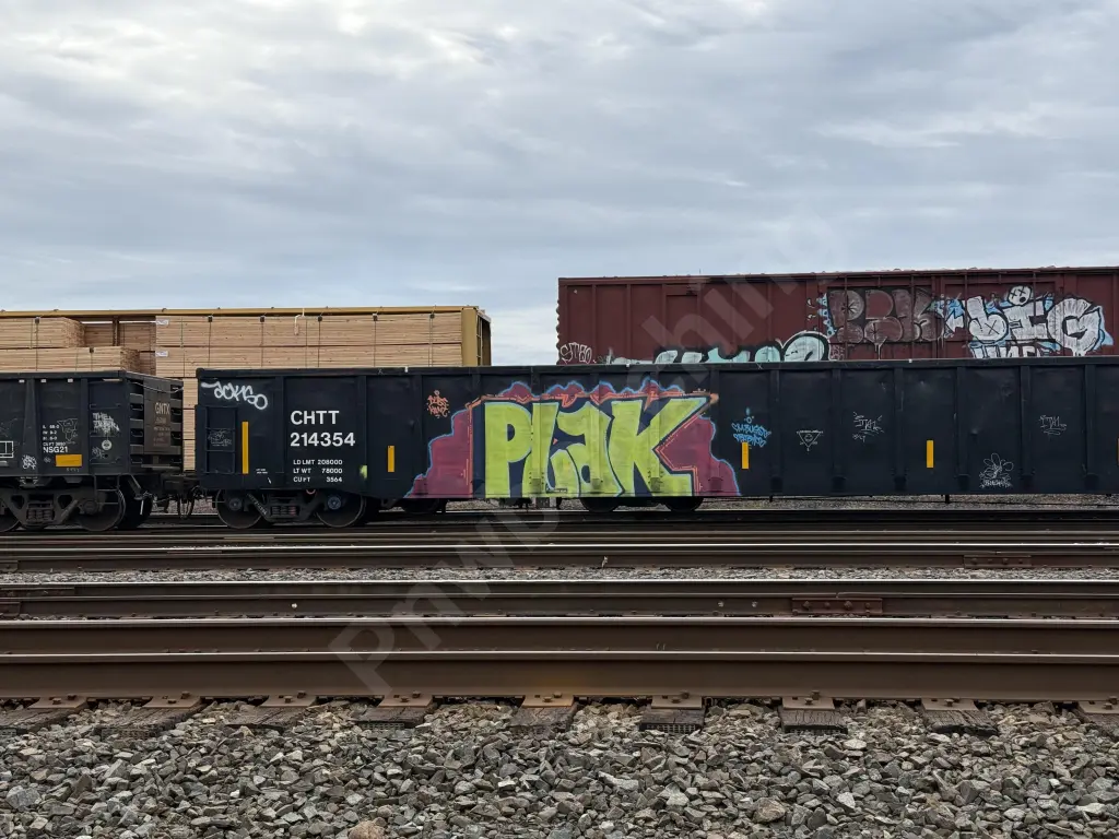 CHTT214354 - NORTH-AMERICA