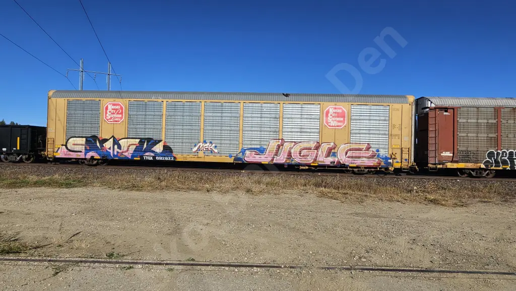 TTGX692822 - NORTH-AMERICA