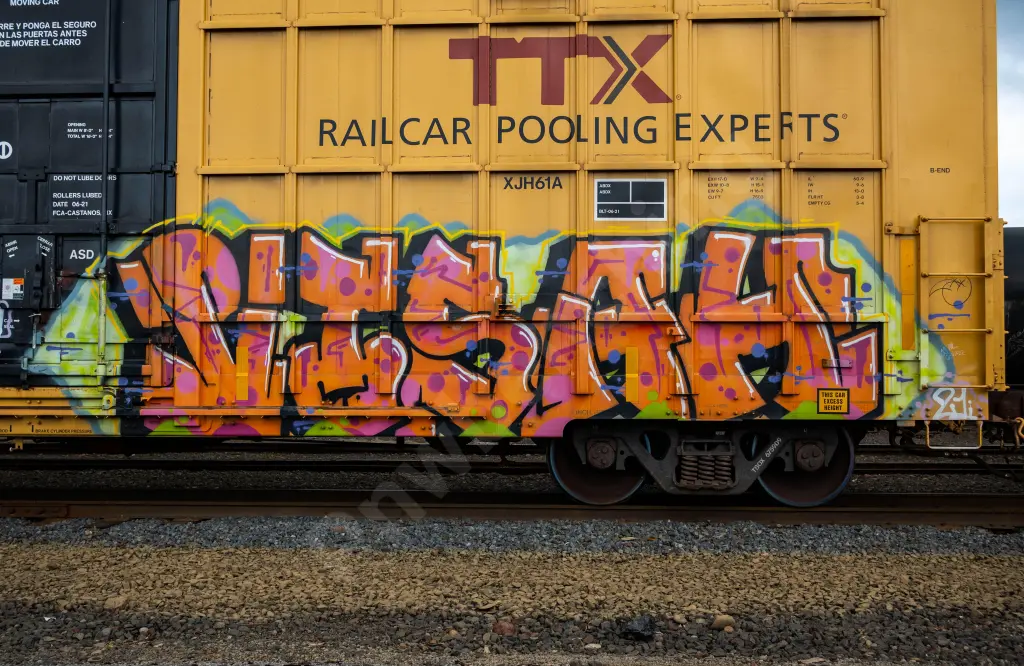 TBOX675909 - NORTH-AMERICA