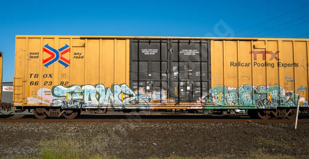 TBOX662382 - NORTH-AMERICA