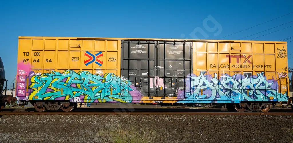 TBOX676494 - NORTH-AMERICA