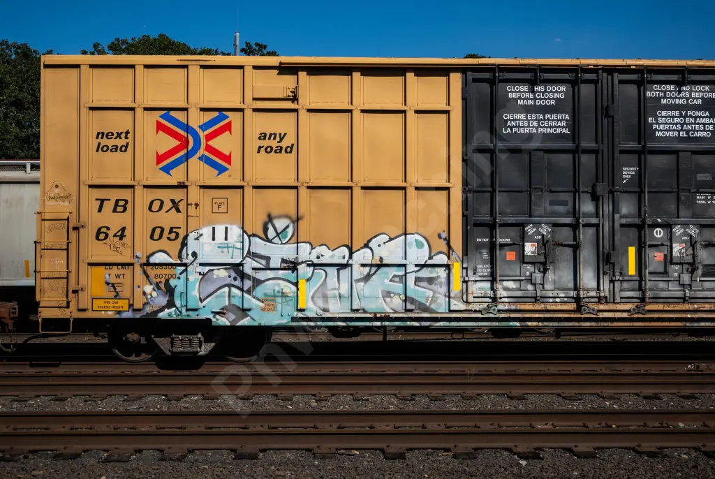 TBOX640511 - NORTH-AMERICA