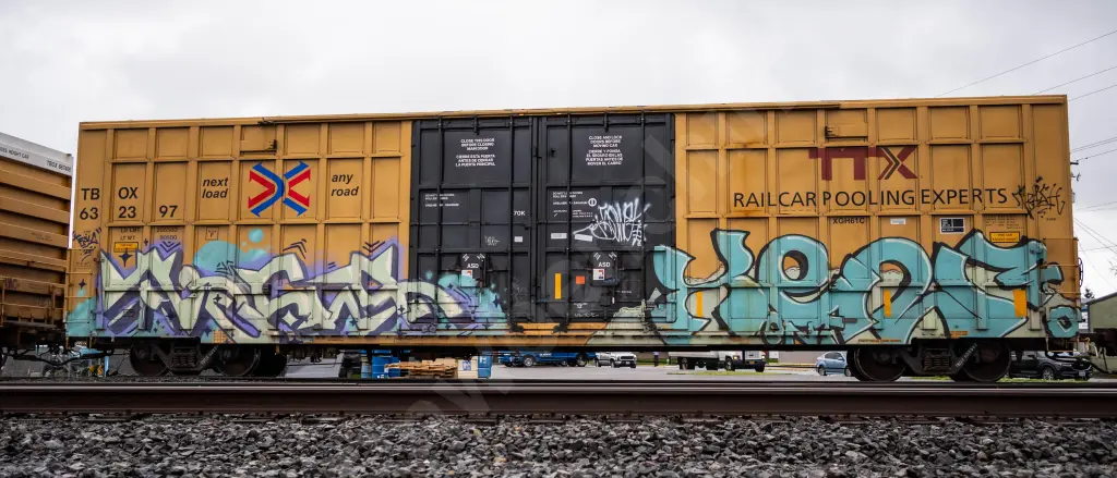 TBOX632397 - NORTH-AMERICA