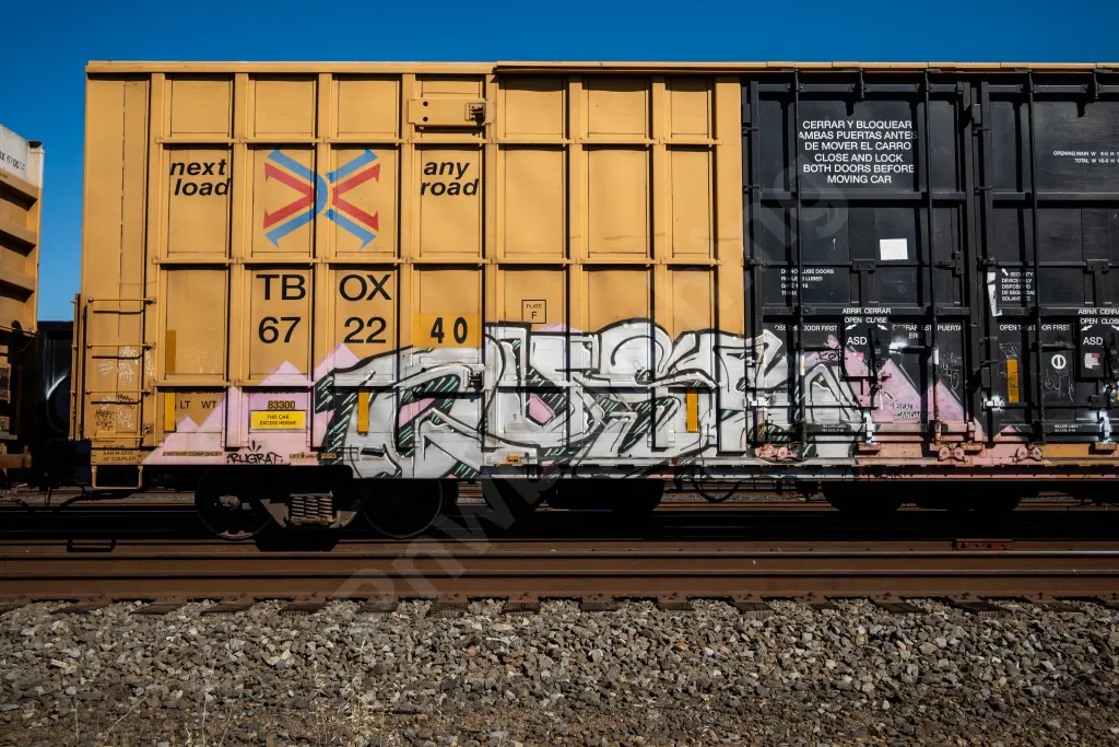 TBOX672240 - NORTH-AMERICA