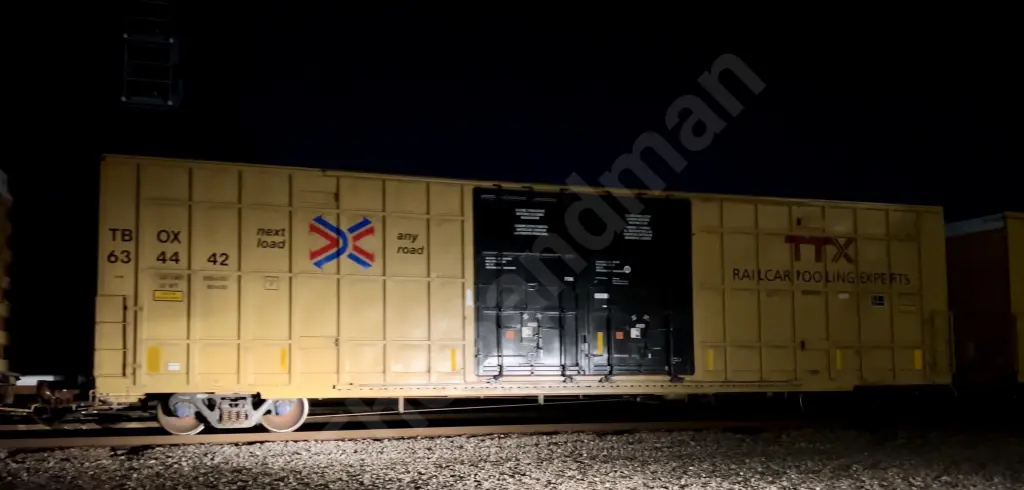 TBOX634442 - NORTH-AMERICA