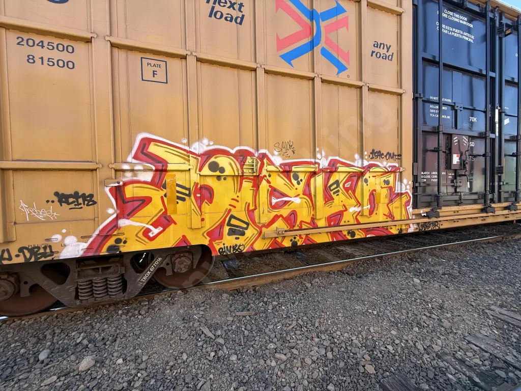 TBOX677016 - NORTH-AMERICA