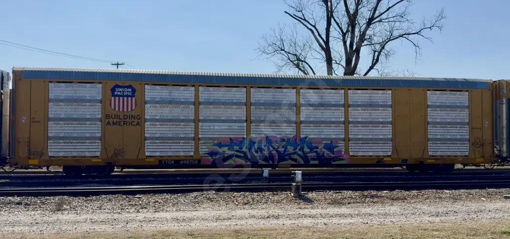 TTGX698758 - NORTH-AMERICA