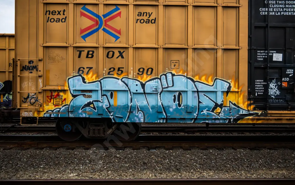 TBOX672590 - NORTH-AMERICA