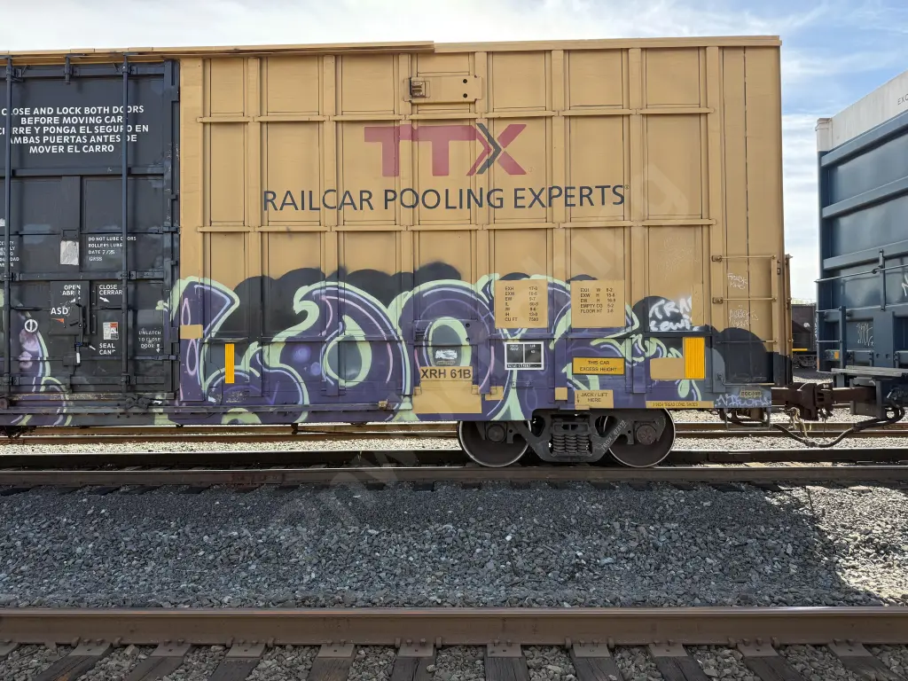 TBOX673122 - NORTH-AMERICA