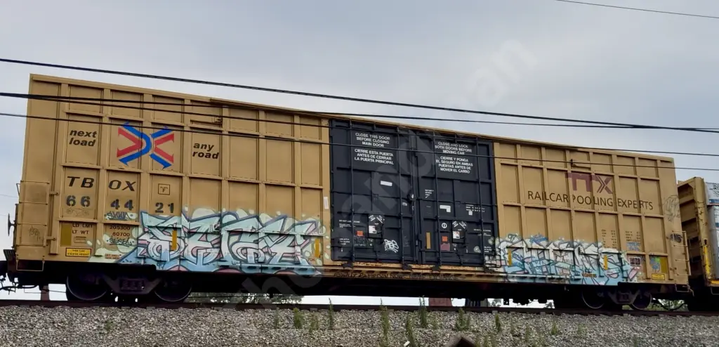 TBOX664421 - NORTH-AMERICA