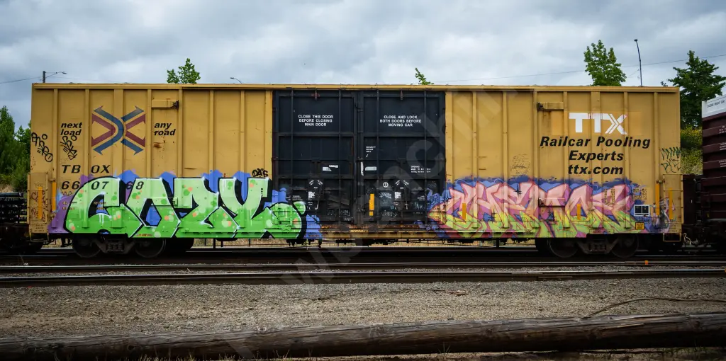 TBOX660768 - NORTH-AMERICA