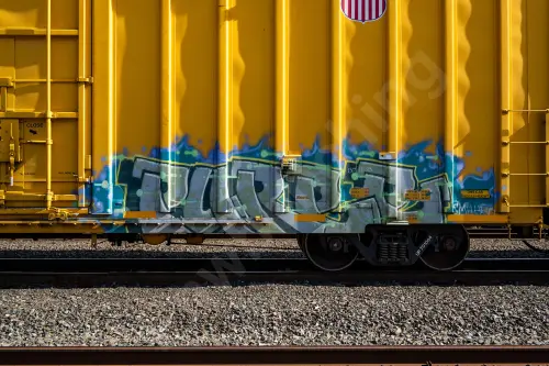 UP701064