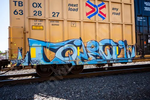 TBOX632827