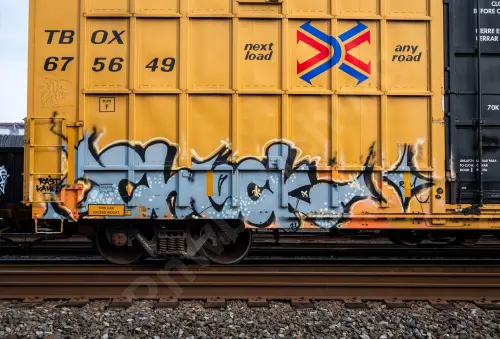 TBOX675649