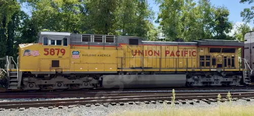 UP5879
