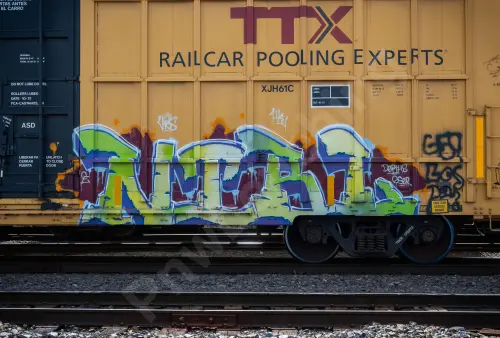 TBOX676273