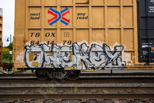 TBOX641479