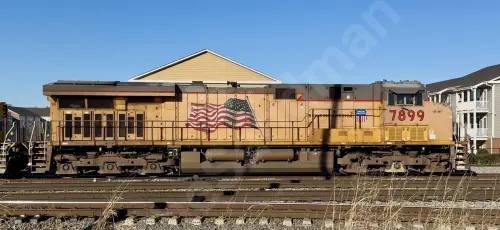 UP7899