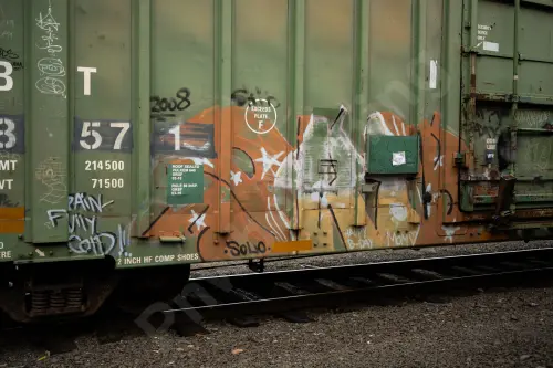 IBT18571