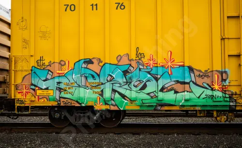 UP701176