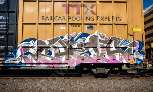 TBOX676852