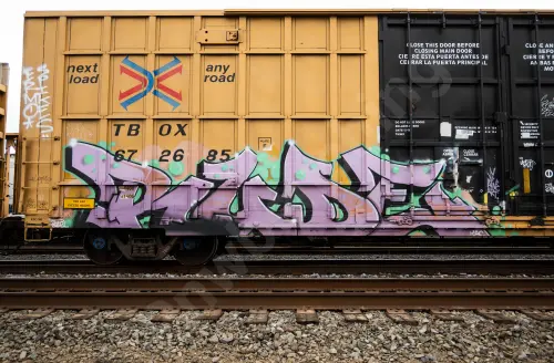 TBOX672685
