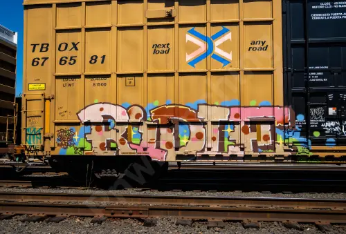 TBOX676581
