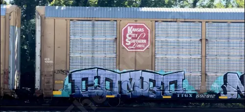 TTGX692812