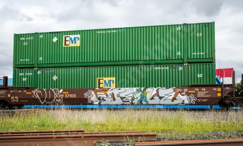 UCRY57105