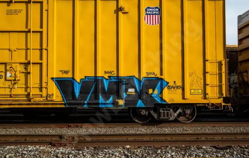 UP701392