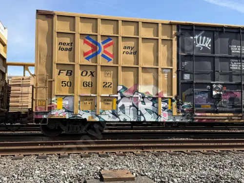 FBOX506822