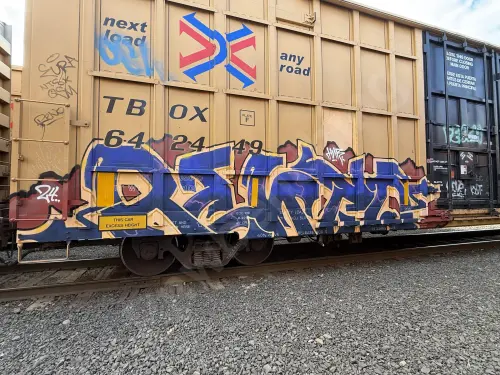 TBOX642449