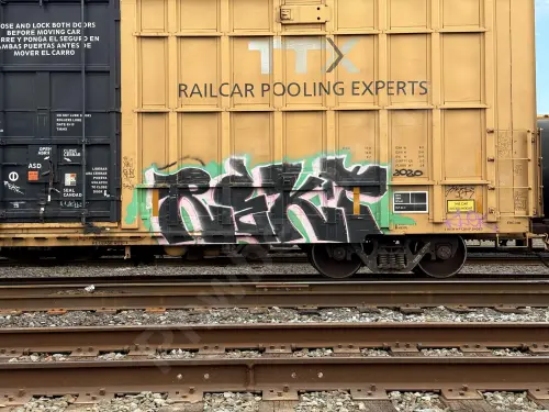 TBOX673616