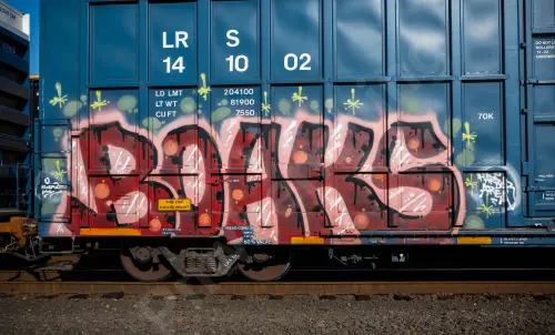 LRS141002