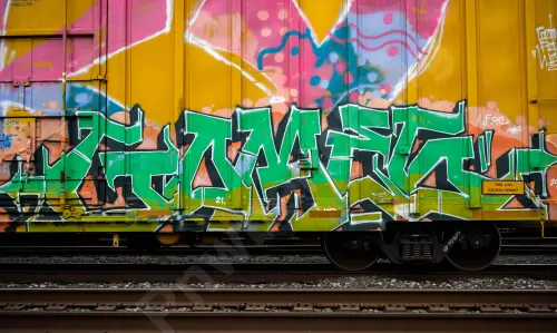 UP701679