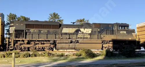 NS1076