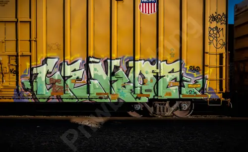 UP700377