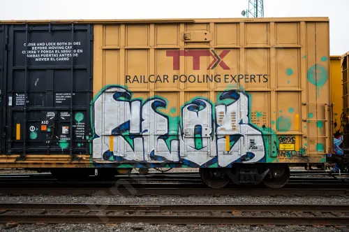 TBOX672558