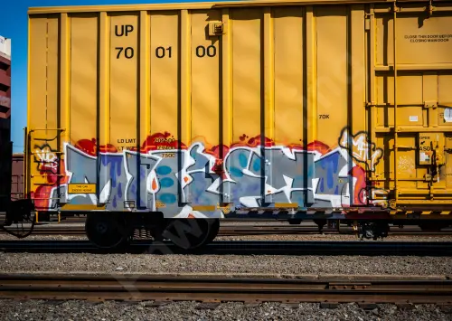 UP700100