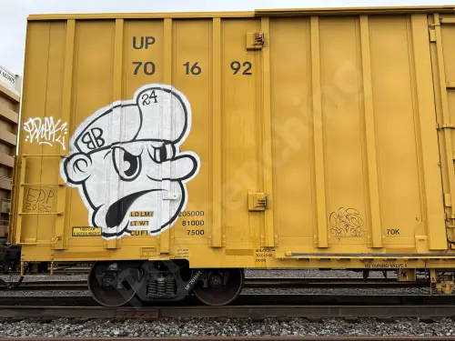 UP701692