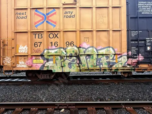 TBOX671696