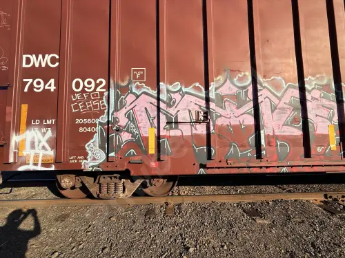 DWC794092