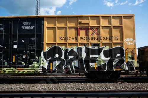 TBOX675838