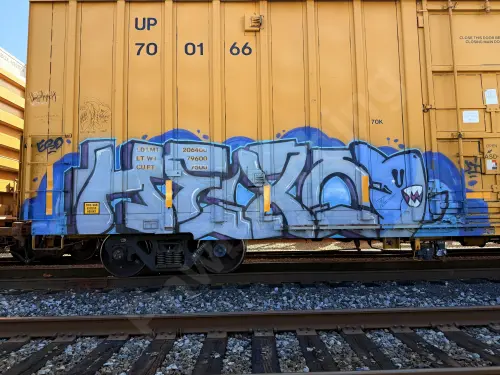 UP700166