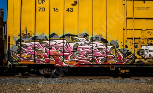 UP701643