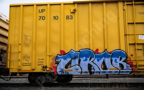 UP701083