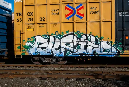 TBOX632832